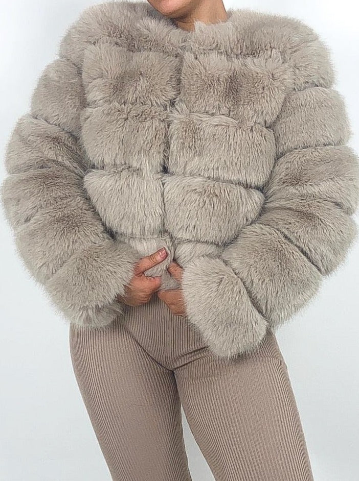 Premium Faux Fur Cropped Jacket