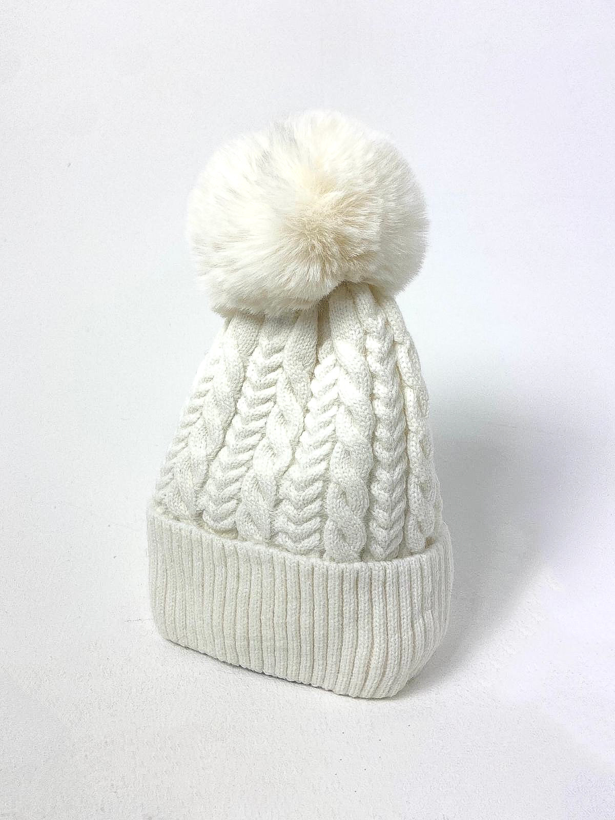 Cable Knit Pom Pom Beanie