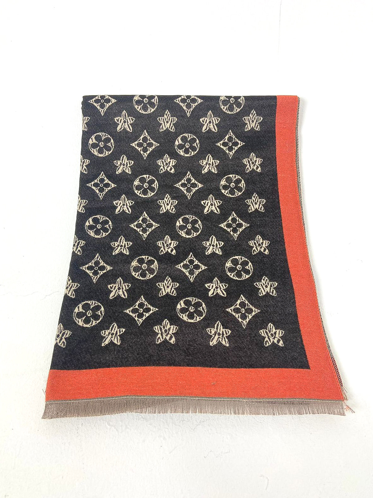 Flower & Diamonds Border Scarf