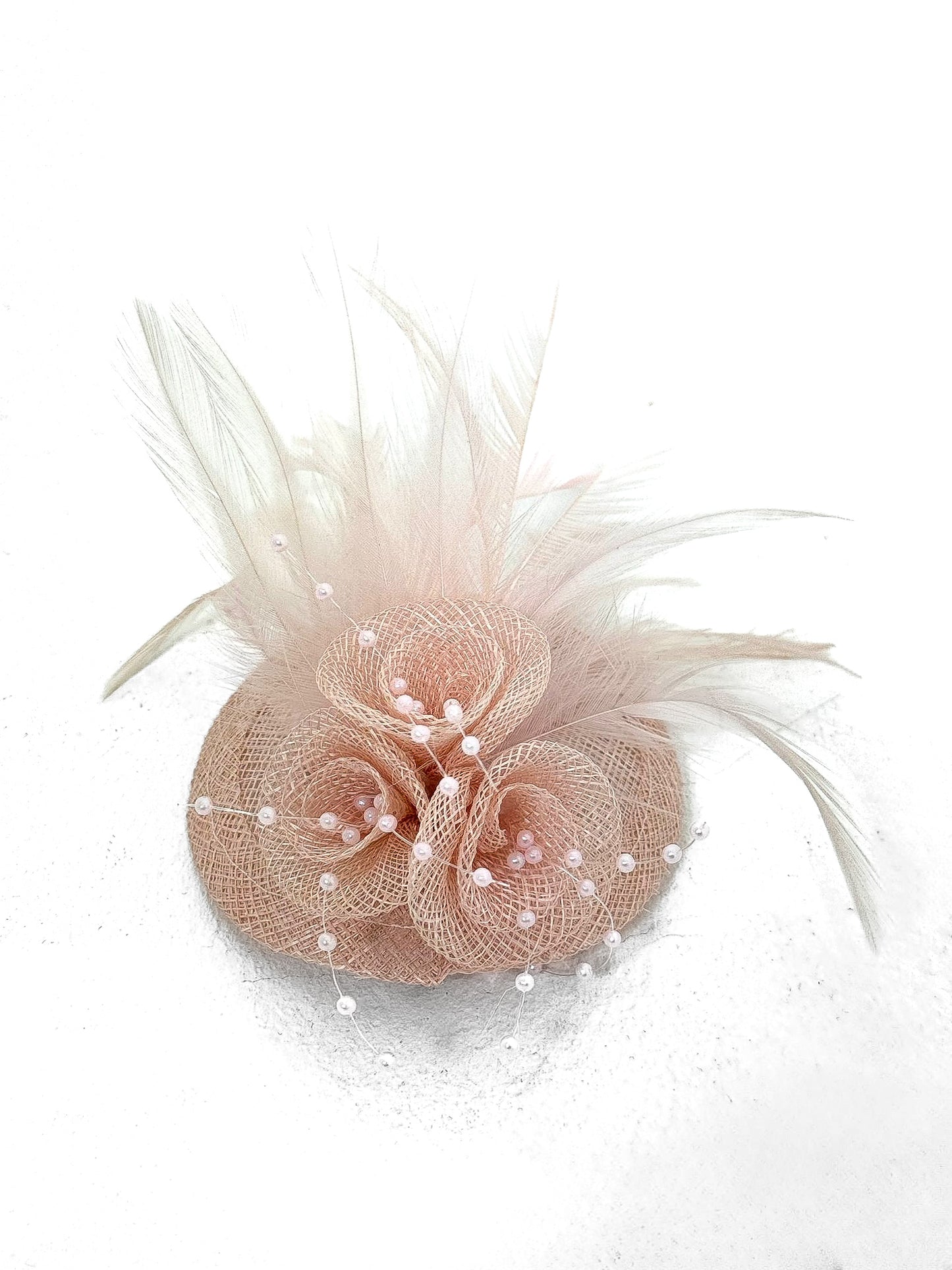 Mini Feather and Pearl Detail Fascinator