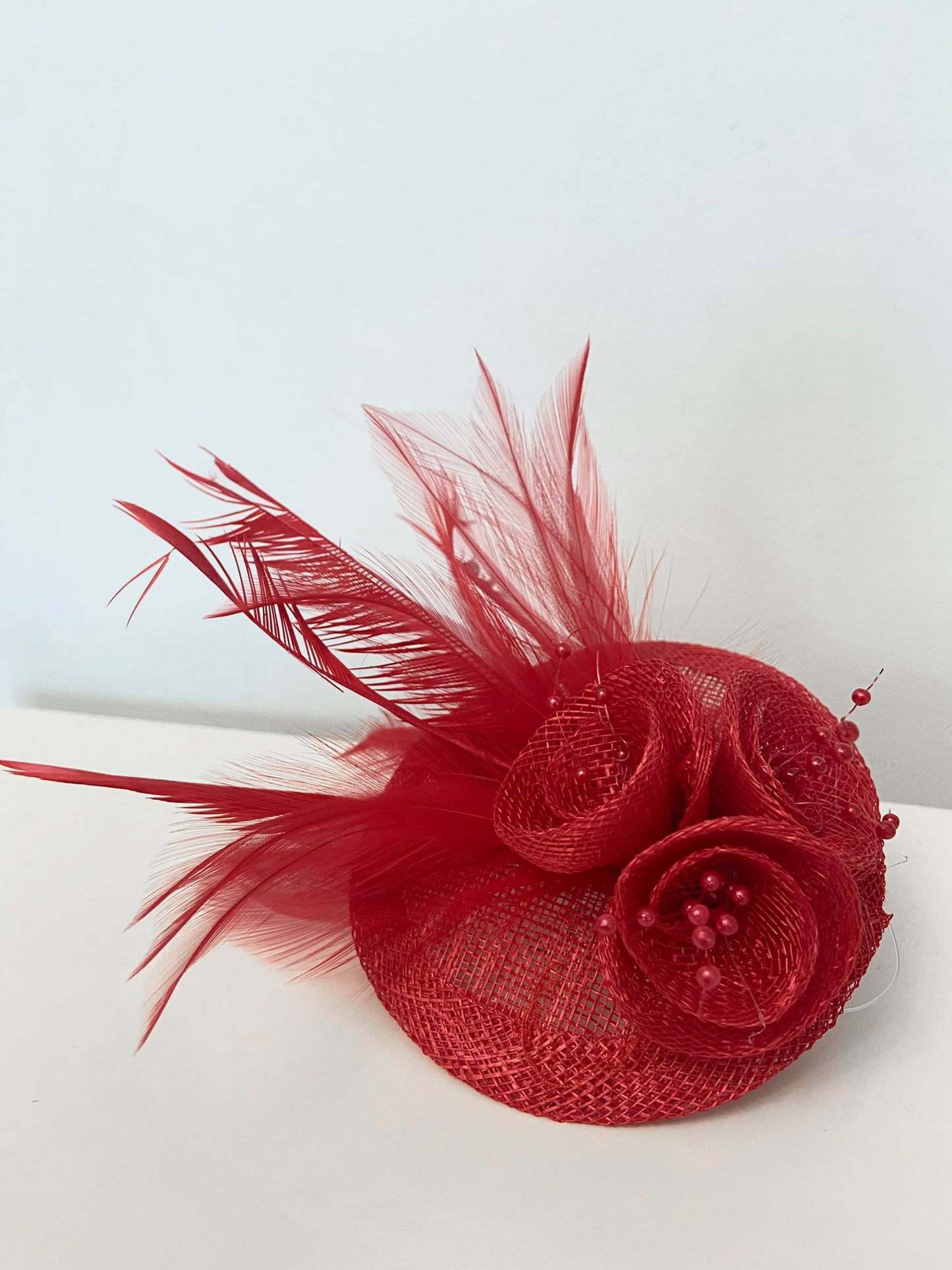 Mini Feather and Pearl Detail Fascinator