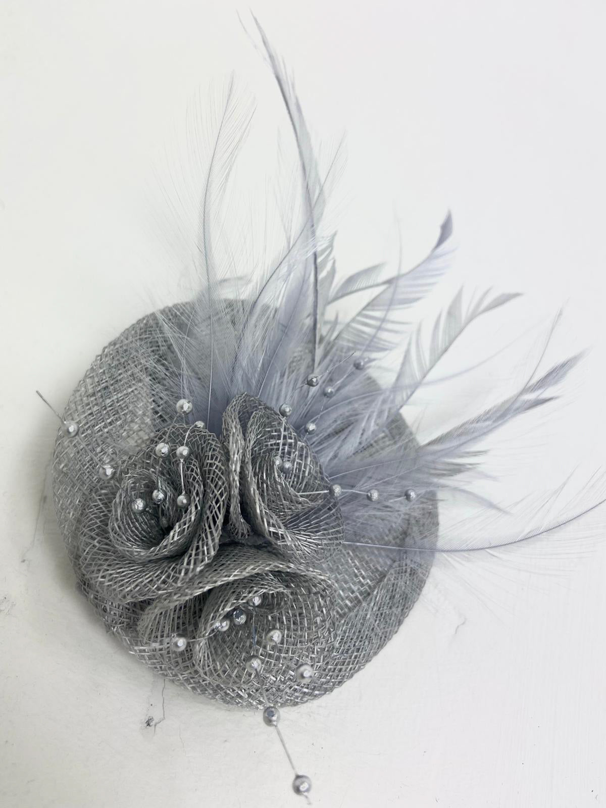 Mini Feather and Pearl Detail Fascinator